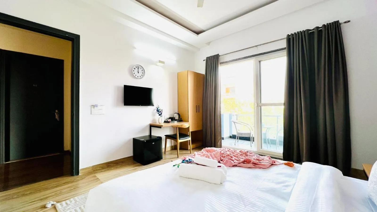 Bluo Medicity - Hotel Gurgáon 3*,  India